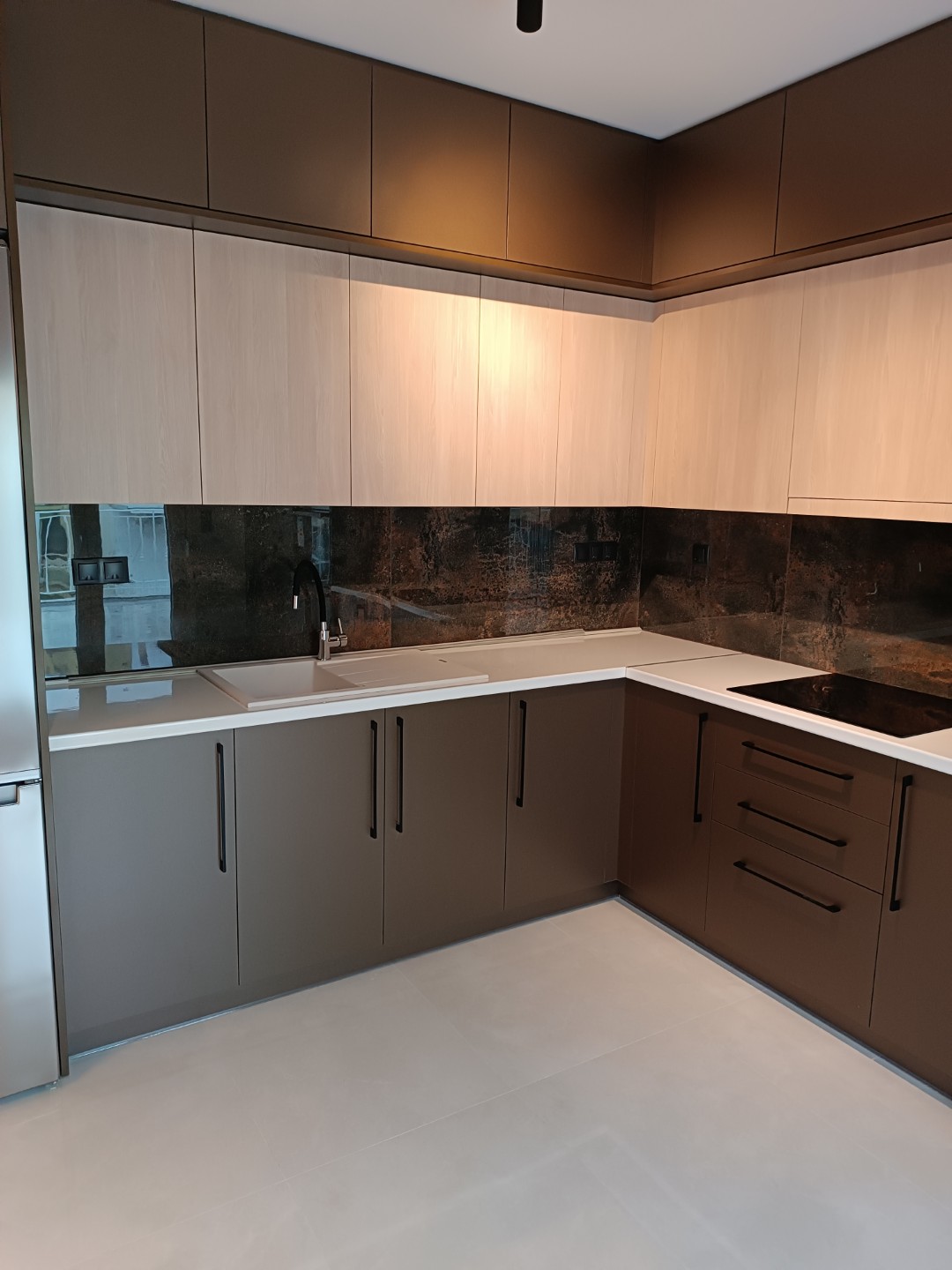 1674733447765 (Large)